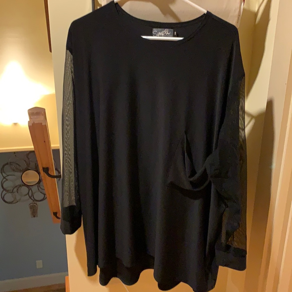 Sympli mesh sleeve tunic top